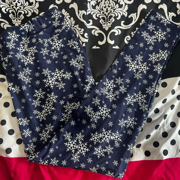 Lularoe TC2 leggings - Picture 1 of 2